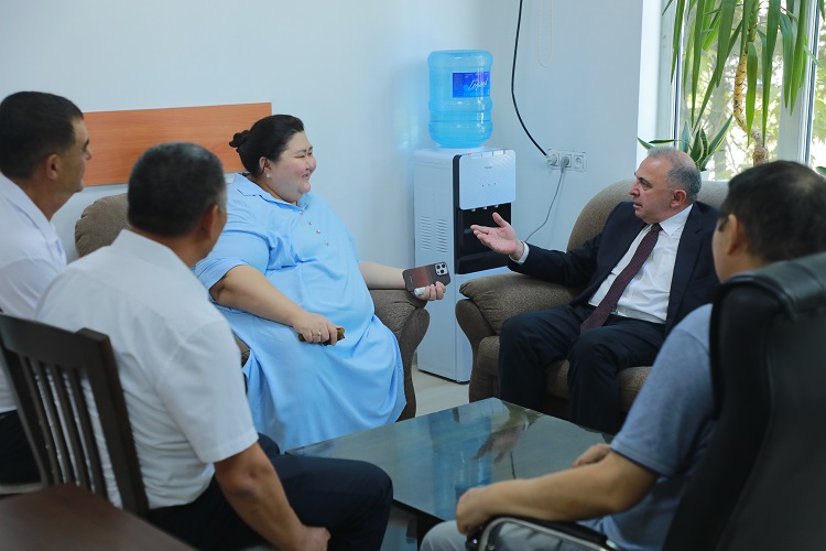 ТҮРКИЯ РЕСПУБЛИКАСЫНЫН БИШКЕКТЕГИ ЭЛЧИСИ МЕКИН МУСТАФА КЕМАЛЬ ӨКЕМ ЭАУга КЕЛИП КЕТТИ | Посол Турецкой Республики в Бишкеке Мекин Мустафа Кемаль Окем посетил МНУ